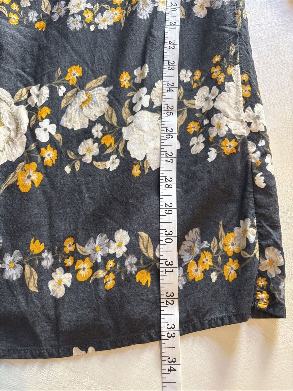 Old Navy XS Women’s Sheath Floral Dress With Bell Sleeves - Picture 7 of 7